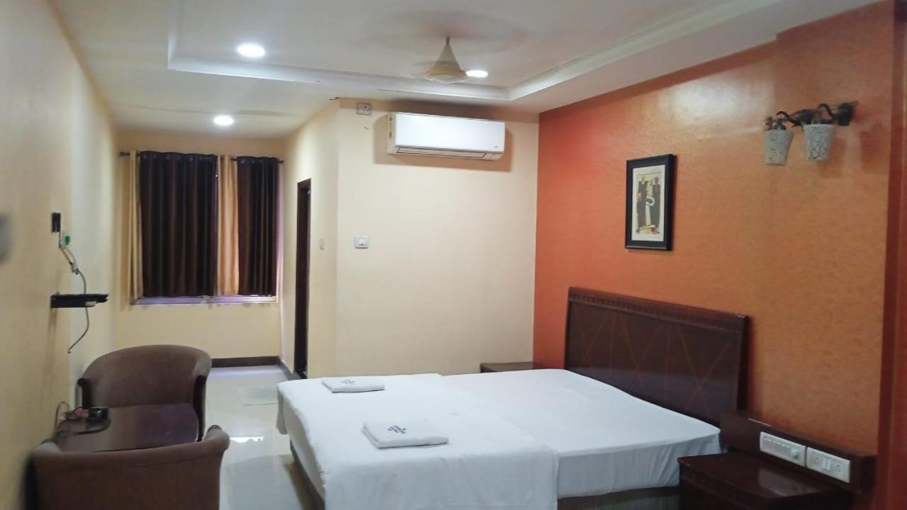 Sriannamalaiyar Residency Vellore Exterior foto